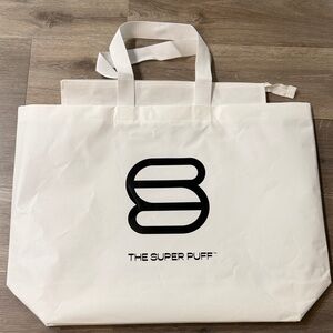 aritzia the super puff bag